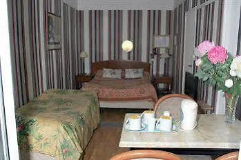 Hotel Aviatic Paris França