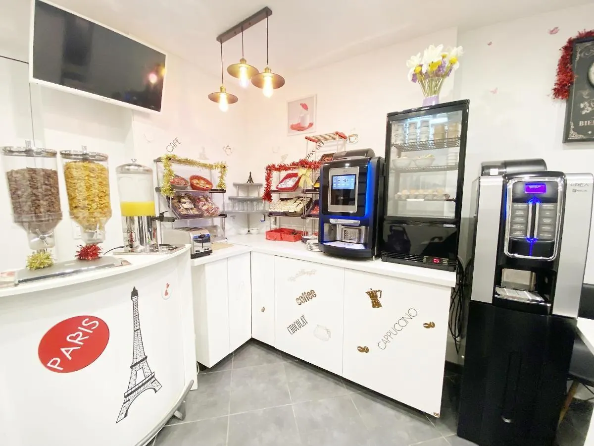 פריז Hotel Aviatic