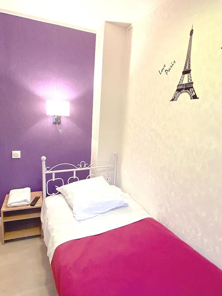 פריז Hotel Aviatic