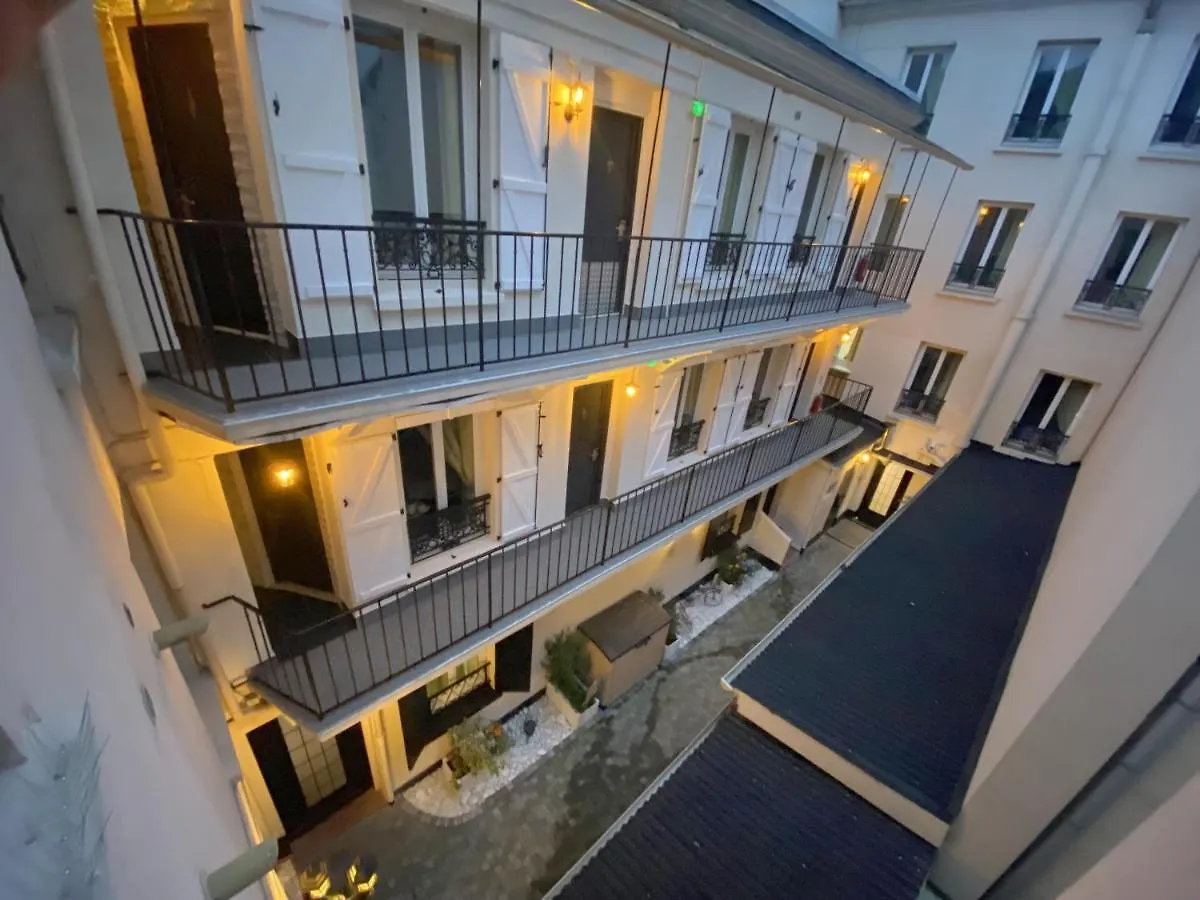 Hotel Aviatic Paris França