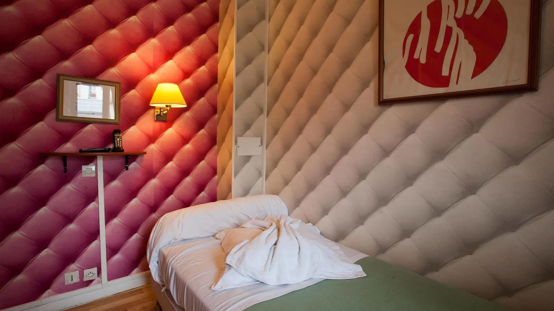 Hotel Aviatic Paris França