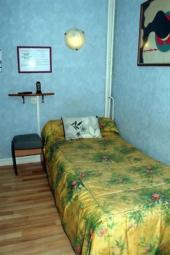 פריז Hotel Aviatic